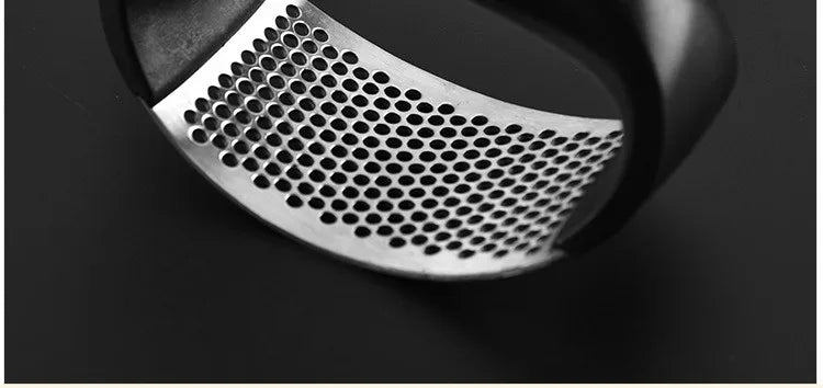 Stainless Steel Garlic Press – Manual Mincer & Kitchen Gadget